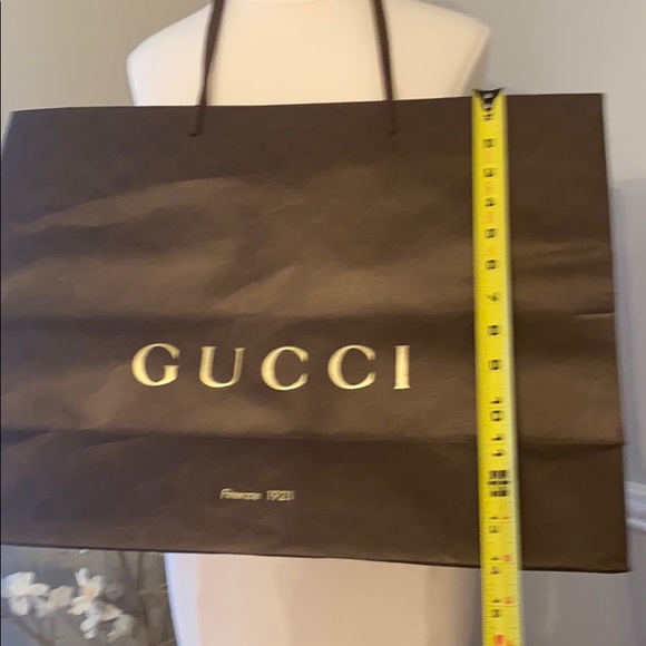 Large Gucci Shopping Bag 19 X 14 - Picture 4 of 9
